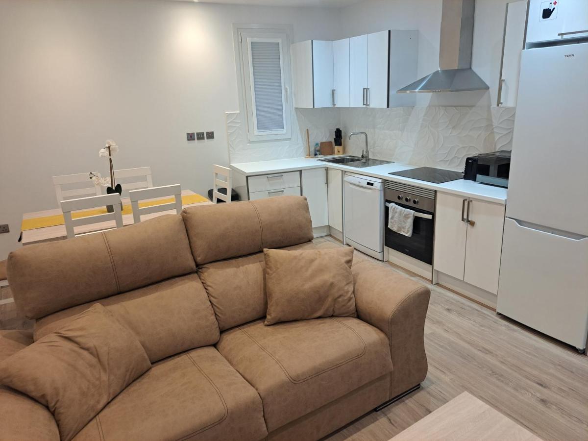 Main Street - 3 Bed Room - Family Friendly Gibraltar Exterior photo
